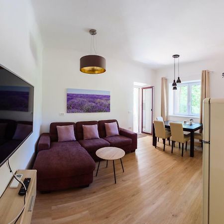 Franckina Hisa Apartment Izola Ngoại thất bức ảnh