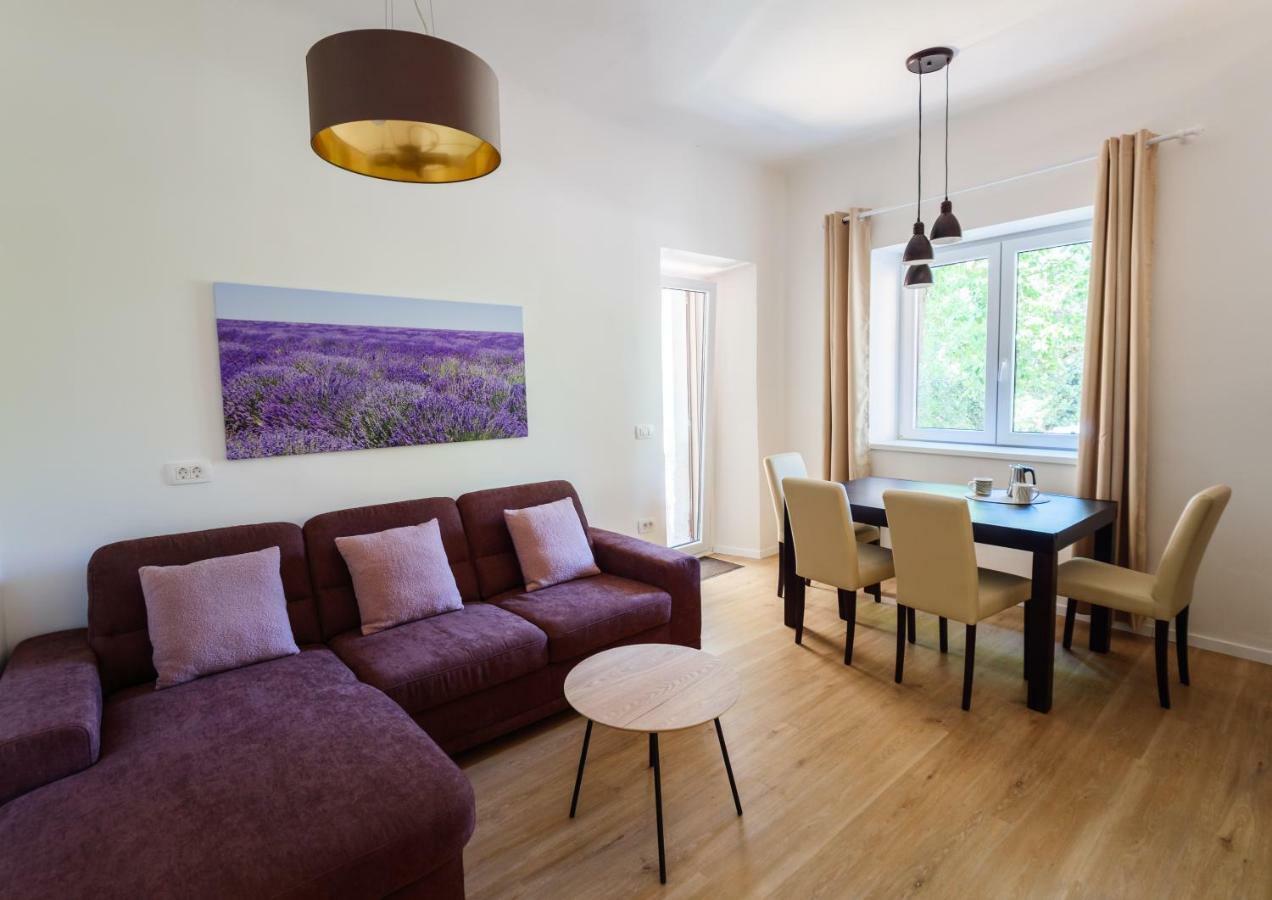 Franckina Hisa Apartment Izola Ngoại thất bức ảnh