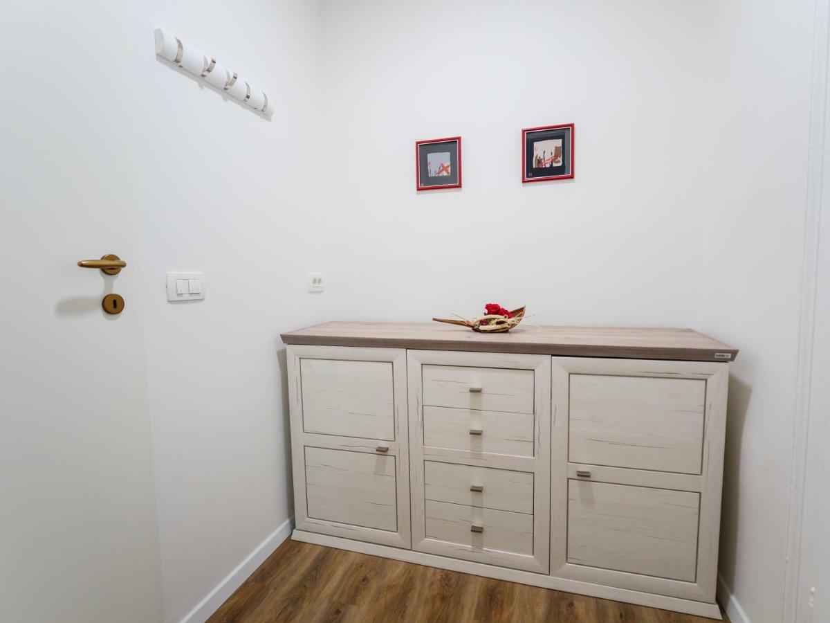 Franckina Hisa Apartment Izola Ngoại thất bức ảnh