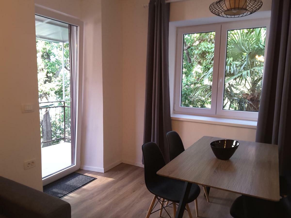 Franckina Hisa Apartment Izola Ngoại thất bức ảnh