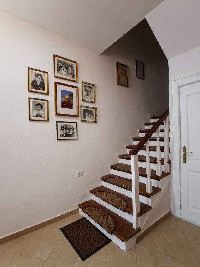Franckina Hisa Apartment Izola Ngoại thất bức ảnh